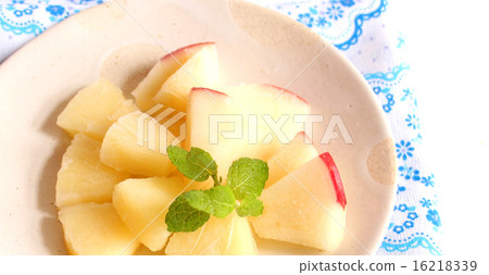 Up of frozen fruit Up of frozen fruit 16218339