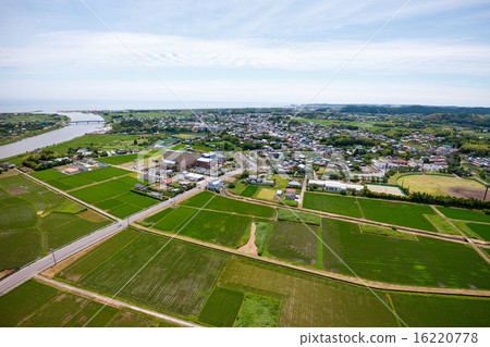 Izumi河流入太平洋，在Isumi馬拉松場地附近拍攝航拍照片 16220778