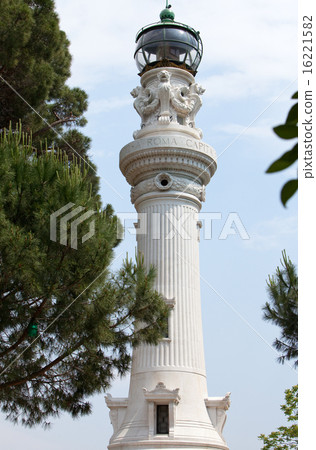 Faro de Gianicolo- Manfredi Lighthouse in Rome, It Faro de Gianicolo- Manfredi Lighthouse in Rome, It 16221582