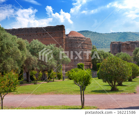 Villa Adriana- ruins of an imperial country house Villa Adriana- ruins of an imperial country house 16221586