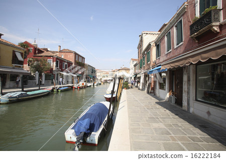 穆拉諾島以威尼斯人眼鏡而聞名 穆拉諾島以威尼斯人眼鏡而聞名 16222184