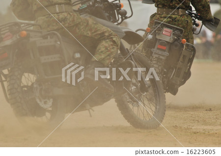 Ground Self Defense Force garrison garage general opening exhibition training Reconnaissance member riding motorcycle 16223605