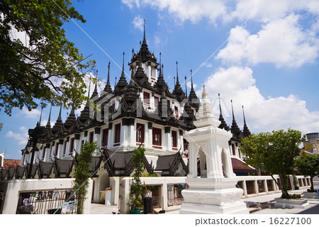 Wat Ratchanaddaram and Loha Prasat Metal Palace Wat Ratchanaddaram and Loha Prasat Metal Palace 16227100