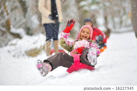 Little girl on sleigh Little girl on sleigh 16227345