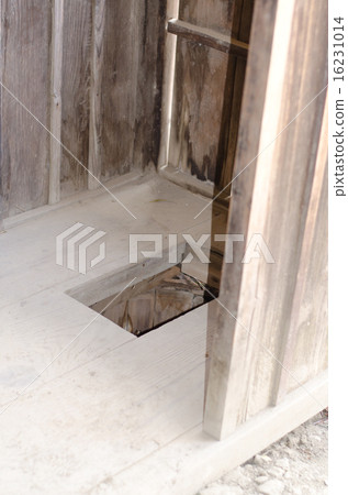 Aizu old private house (scoop toilet) material 16231014