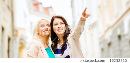 girls with shopping bags in ctiy girls with shopping bags in ctiy 16232810