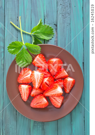 strawberry strawberry 16245819