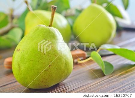 fresh pear fresh pear 16250707