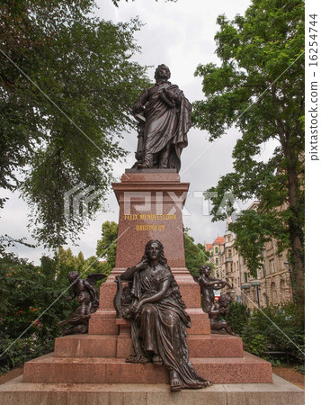 Mendelssohn Denkmal Leipzig 16254744