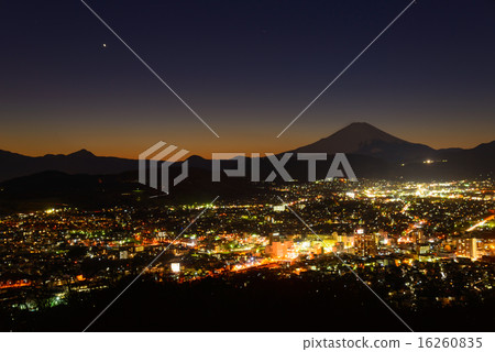 Night view of Mount Fuji and Hadano 16260835
