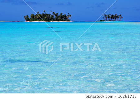 French Polynesia Blue Lagon of Rangiroa 8 16261715