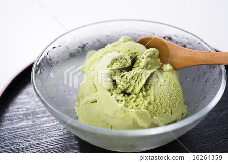 Green tea ice cream 16264359