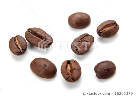 Closeup coffee bean isolated on white 16265379