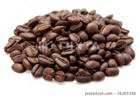 Coffe Beans Isolated On White Background Coffe Beans Isolated On White Background 16265388