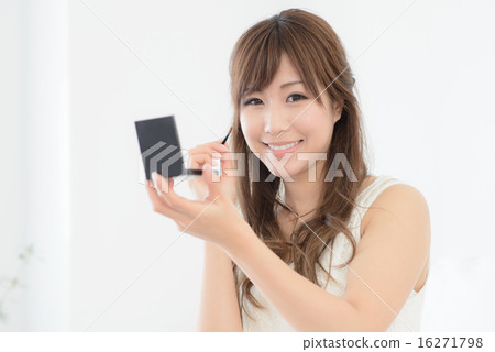 眼影·小姐 眼影·小姐 16271798