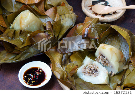 Vietnamese food, banh gio Vietnamese food, banh gio 16272181