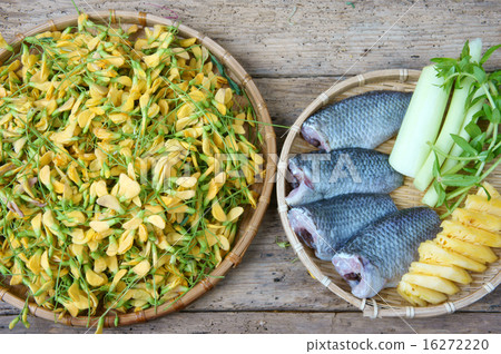 Vietnamese food, sour fish vegetable soup 16272220