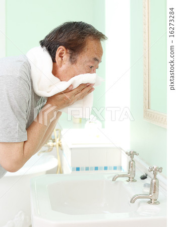 Stock Photo: everyday life, one man, grandad