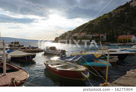 Port in the sunset 16275904