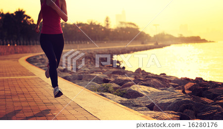 fitness woman running at seaside. fitness woman running at seaside. 16280176