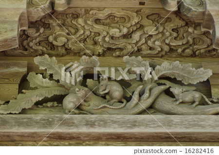 Shinshu Azumino Area Ariake Shrine Samurai "Yu Ming Gate" sculpture of the zodiac "child (rat)" 16282416