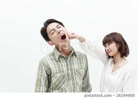 一個女人要打敗 一個女人要打敗 16284980