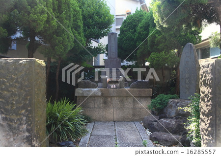 Image of tomb of explorer · Mamiya Forest of late Edo period 16285557