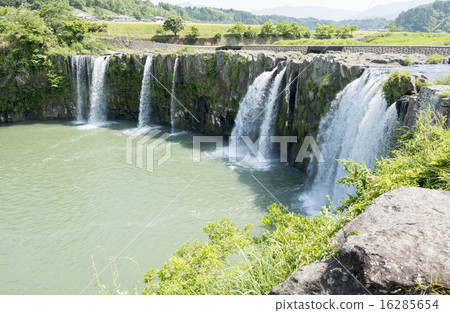 Waterfall of Hatassiri 16285654