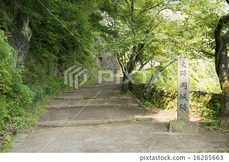 Oka castle ruins Oka castle ruins 16285663