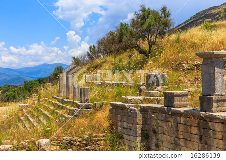 collonade of gymnasium in Ancient Messina collonade of gymnasium in Ancient Messina 16286139