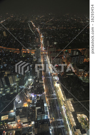 從Abeno Harkus和阪神快線14號松原線看雨夜的大阪“Abe no muso” 從Abeno Harkus和阪神快線14號松原線看雨夜的大阪“Abe no muso” 16293454