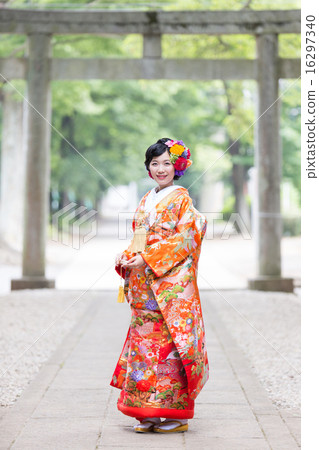 colorful wedding kimono, bride, female 16297340