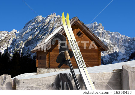 Nordic Skiing - Mountain chalet in winter - Italy  16298433