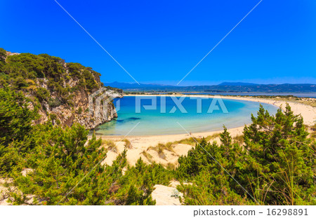 Beautiful lagoon of Voidokilia from a high point of view 16298891