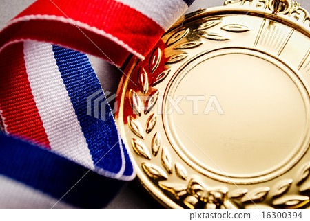 Gold medal with blank face for text 16300394