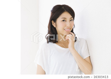 年輕的女士 16303413