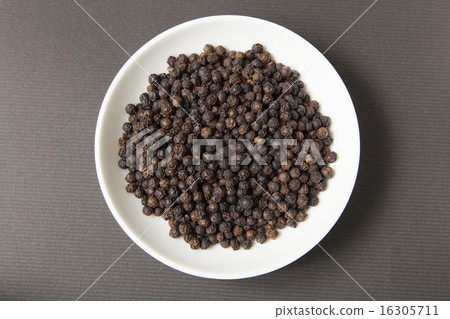Spice black pepper black pepper Simple black back photo 16305711