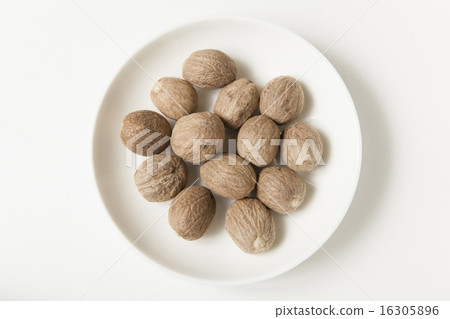 Spice Nutmeg Hall Simple · White Back Photo 16305896