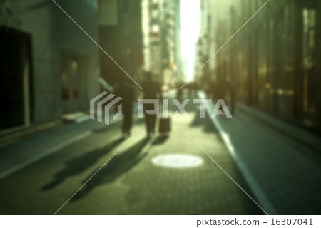 Defocused urban scene retro style 16307041