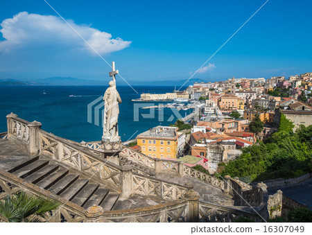 View of medieval town of Gaeta, Lazio, Italy 16307049