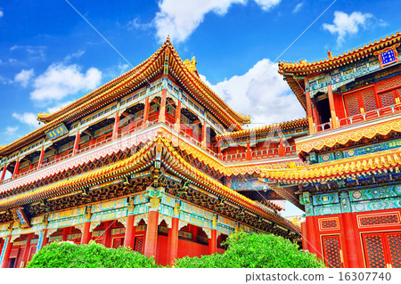 Beautiful View Yonghegong Lama Temple.Beijing 16307740