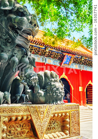 Bronze lion at to Yonghegong Lama Temple 16307741