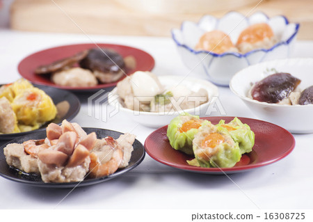 Group of stream Dim Sum chinese food Group of stream Dim Sum chinese food 16308725