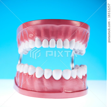 Tooth, bright colorful tone concept Tooth, bright colorful tone concept 16312257