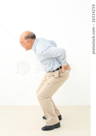 腰痛的老人 16314259