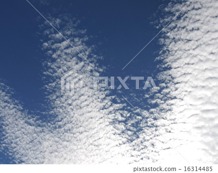 Autumn clouds 16314485
