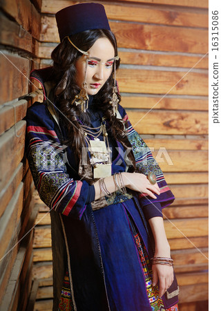 Young Girl in National Vietnam Costume Young Girl in National Vietnam Costume 16315086