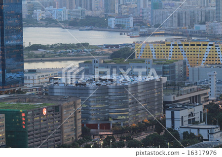 east of Kowloon side in Hong Kong east of Kowloon side in Hong Kong 16317976