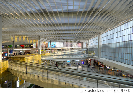Entrance at Hong Kong International Airport. Entrance at Hong Kong International Airport. 16319788