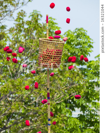 球入口（紅色套裝）舞台結束 16321044